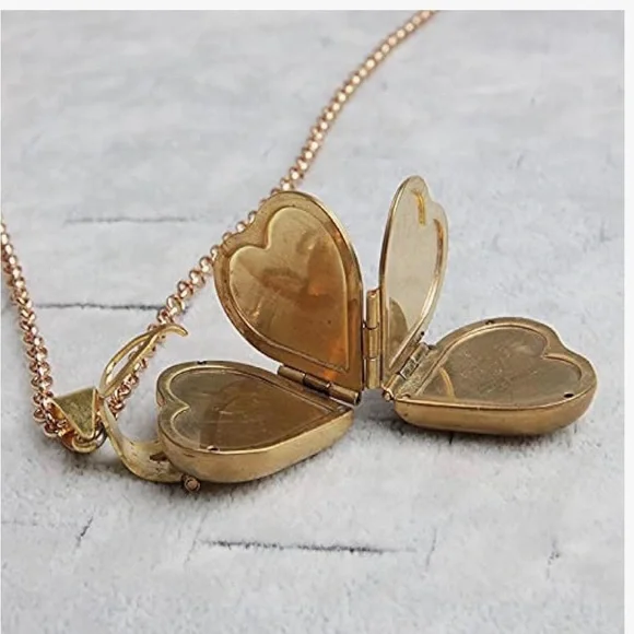 1Pcs Gostear Cute Four leaf Clover Love Heart
Photo Pendant - Picture 3 of 11